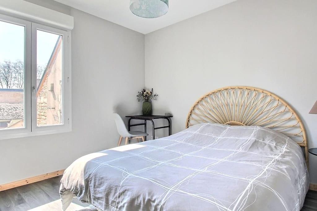 Appartement T2 Independant Au Coeur De La Ville Bourges Eksteriør bilde